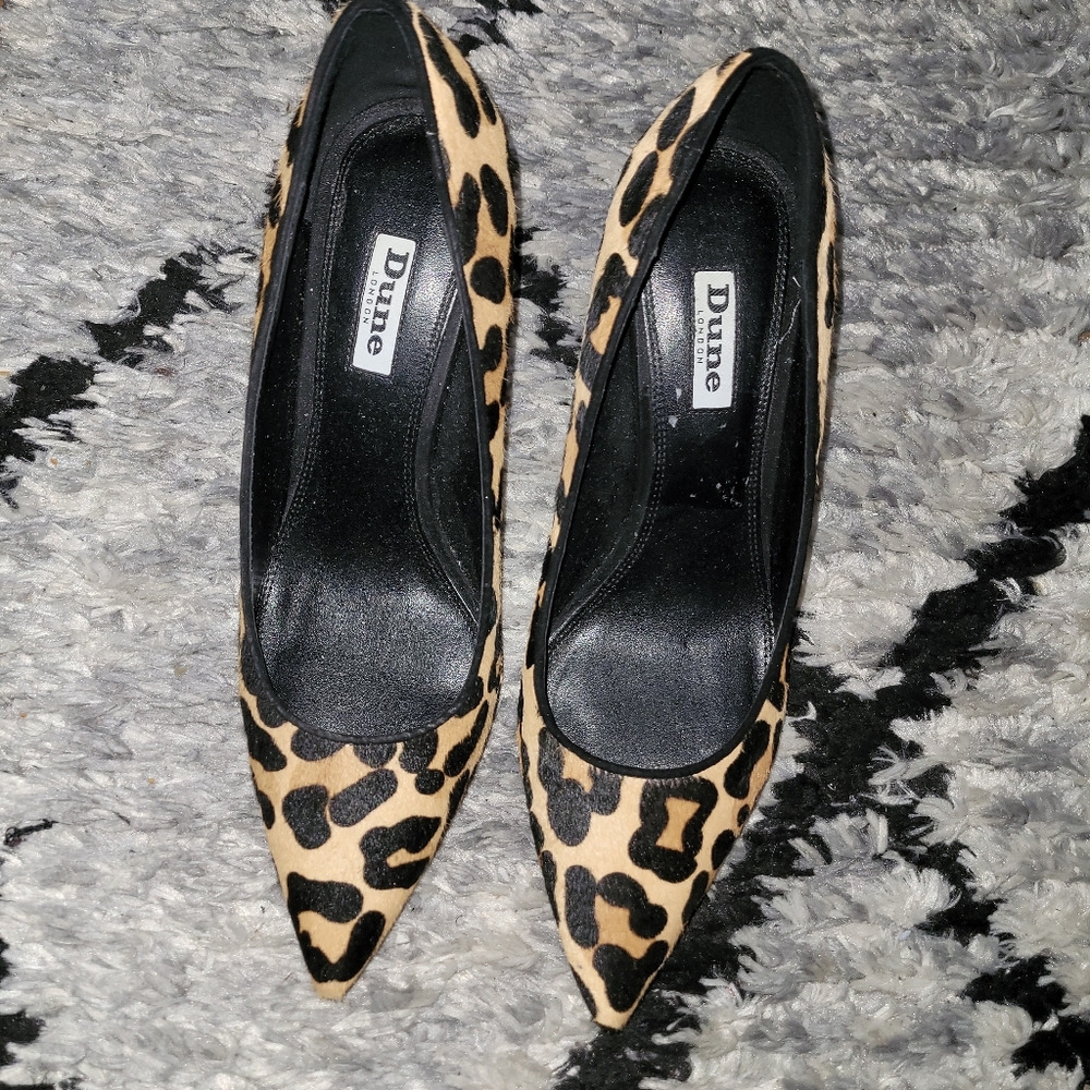 Preowned Dune London Leopard print calf-hair heels size 40.